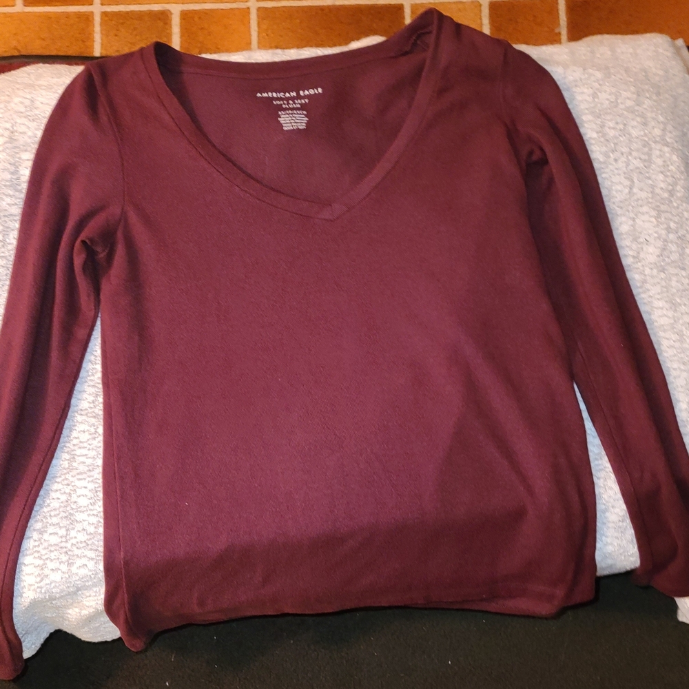American Eagle Outfitters Red Fitted Long Sleeve Blouse